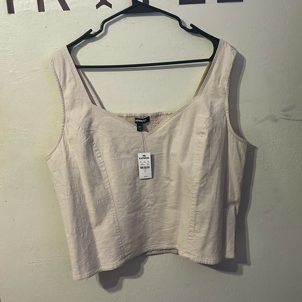 CREAM CROP TOP